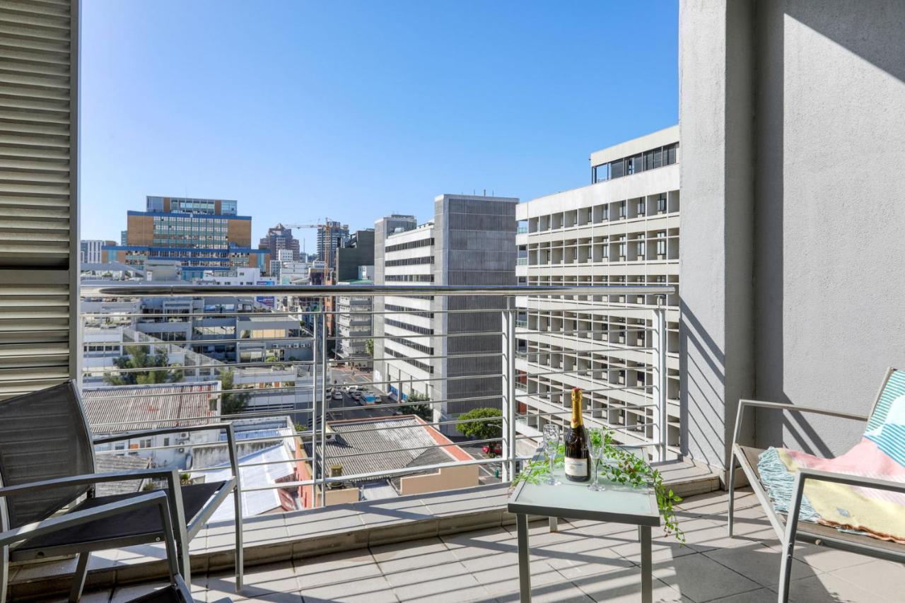 Backup-Powered Colourfull City Balcony Apartment Cape Town Exterior photo