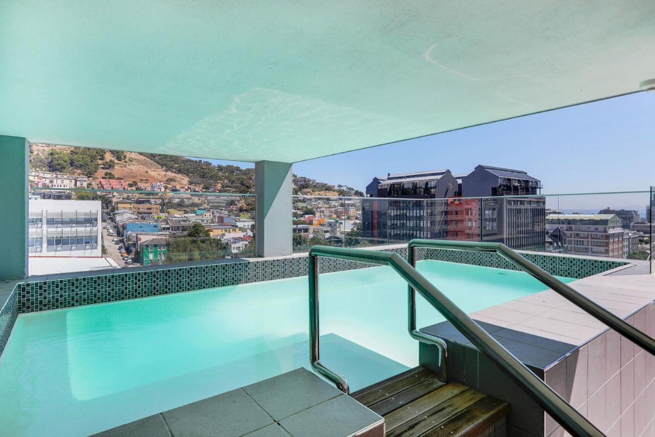 Backup-Powered Colourfull City Balcony Apartment Cape Town Exterior photo